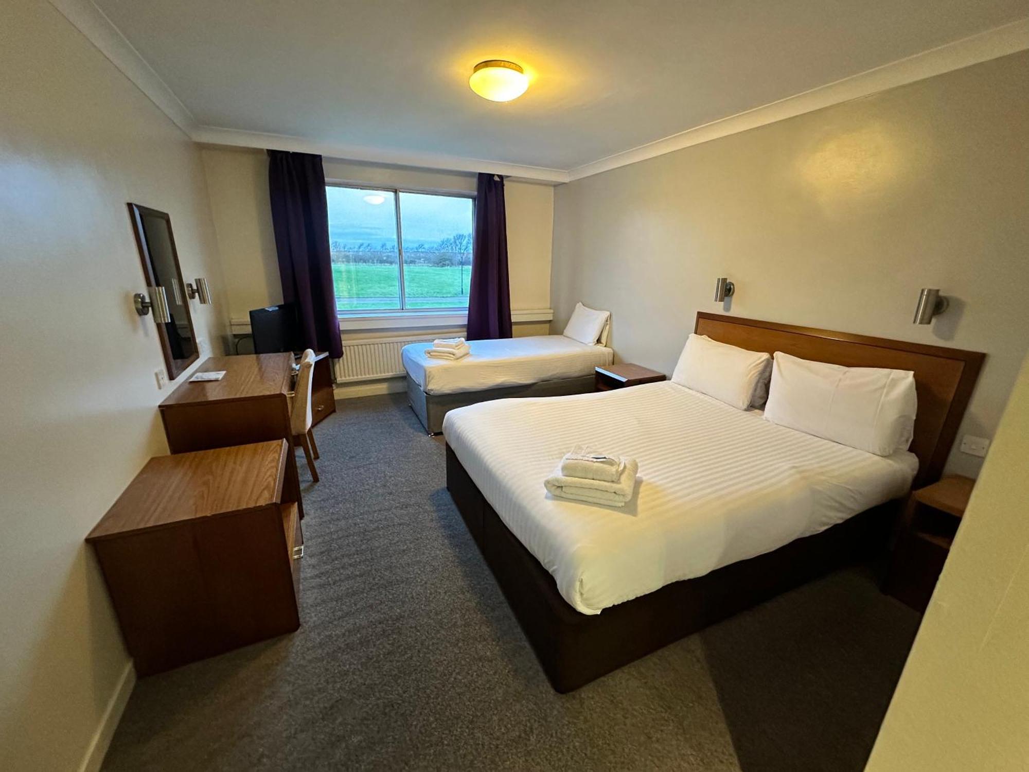 Sporting Lodge Inn Мідлсбро Екстер'єр фото